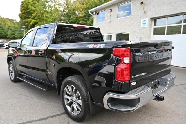 Photo of 2022 Black Chevrolet Silverado 1500