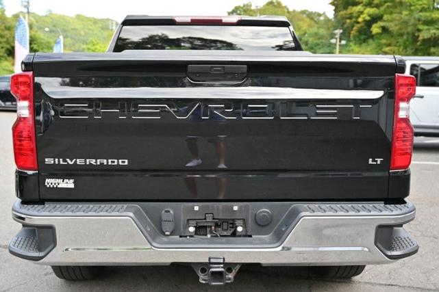 Photo of 2022 Black Chevrolet Silverado 1500