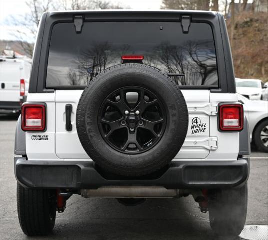 Photo of 2021 Bright White Clearcoat Jeep Wrangler Unlimited