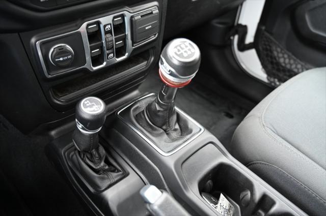 Photo of 2021 Bright White Clearcoat Jeep Wrangler Unlimited