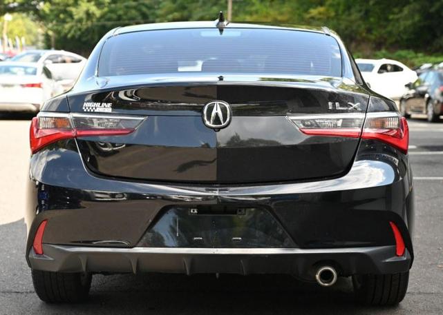 Photo of 2020 Majestic Black Pearl Acura ILX