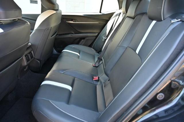 Photo of 2025 Midnight Black Metallic Toyota Camry