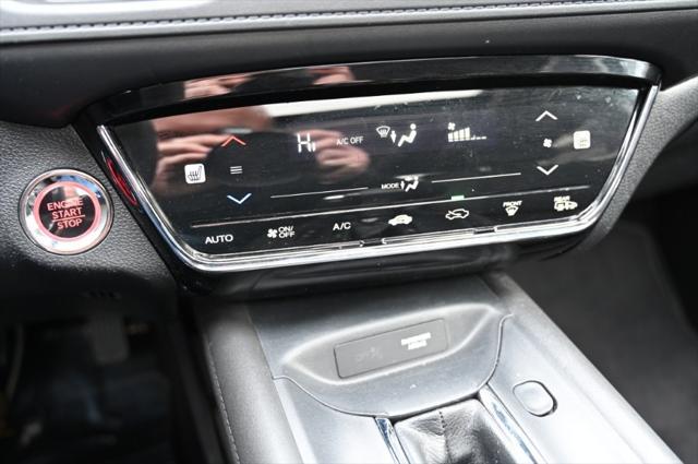 Photo of 2022 Aegean Blue Metallic Honda HR-V