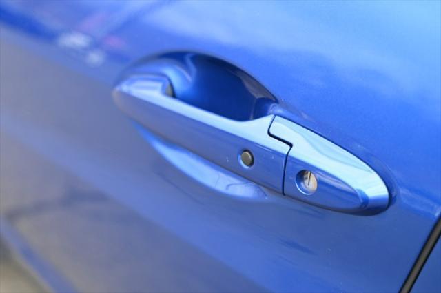 Photo of 2022 Aegean Blue Metallic Honda HR-V
