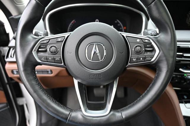 Photo of 2022 Platinum White Pearl Acura MDX