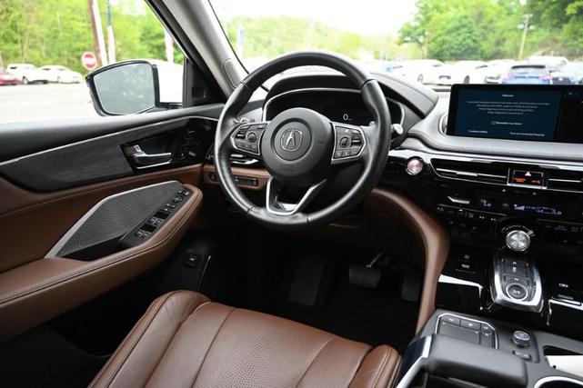 Photo of 2022 Platinum White Pearl Acura MDX