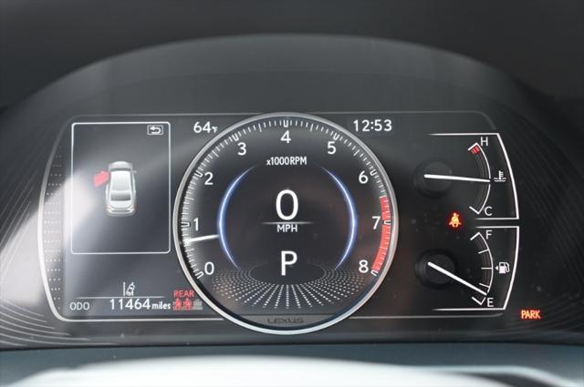 Photo of 2022 Eminent White Pearl Lexus ES 350