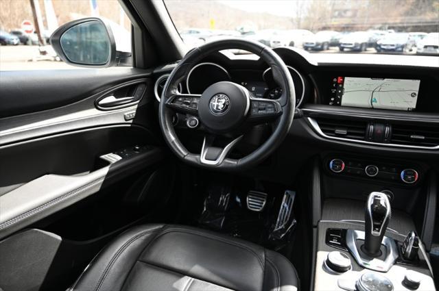 Photo of 2022 Alfa White Alfa Romeo Stelvio