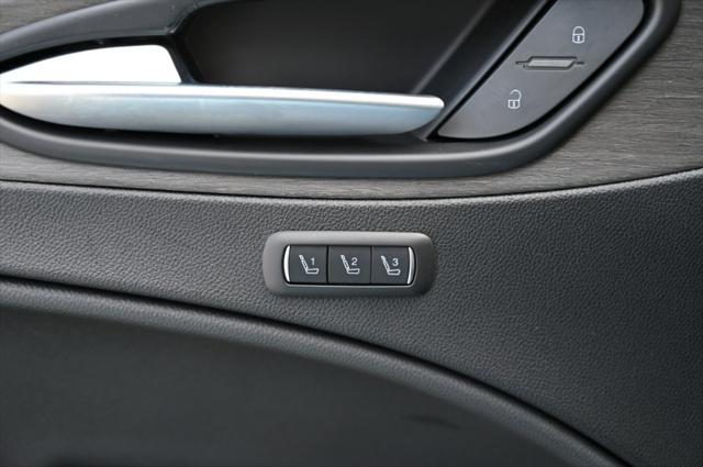 Photo of 2022 Alfa White Alfa Romeo Stelvio