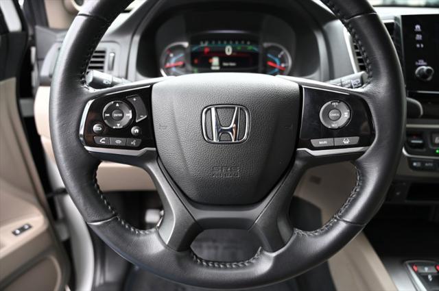 Photo of 2022 Platinum White Pearl Honda Pilot