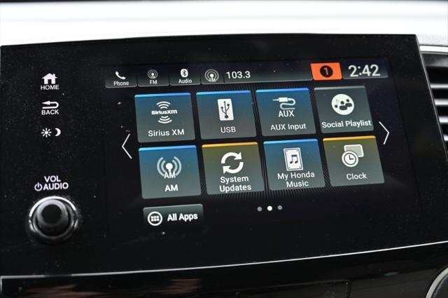 Photo of 2022 Platinum White Pearl Honda Pilot