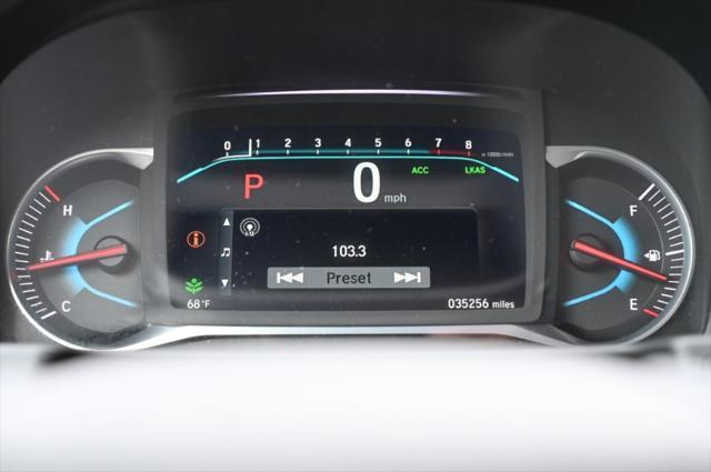 Photo of 2022 Platinum White Pearl Honda Pilot