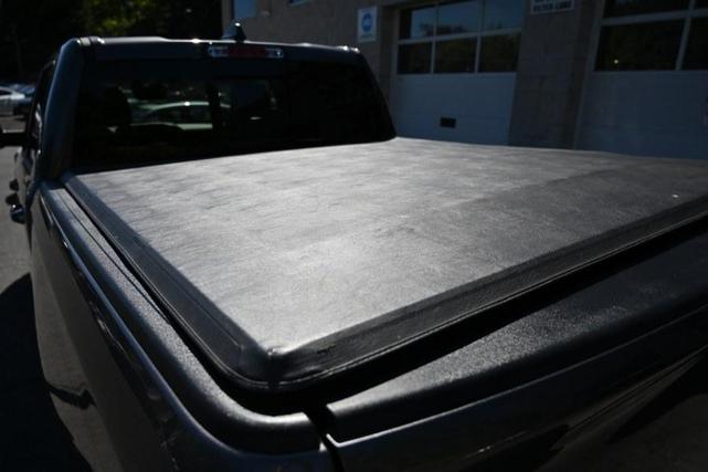 Photo of 2023 Granite Crystal Metallic Clearcoat RAM 1500