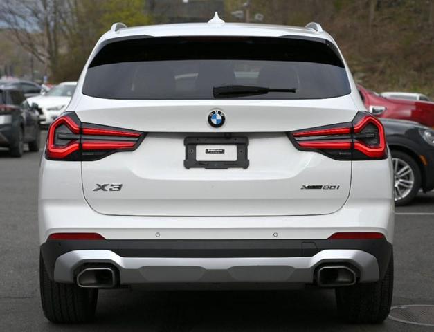 Photo of 2023 Alpine White BMW X3
