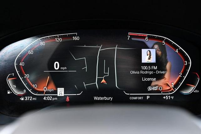 Photo of 2023 Alpine White BMW X3