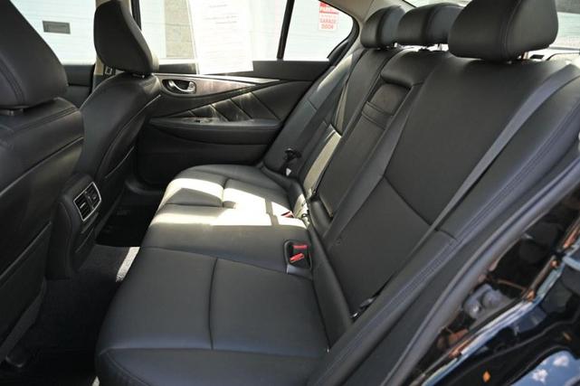 Photo of 2015 Black Obsidian INFINITI Q50