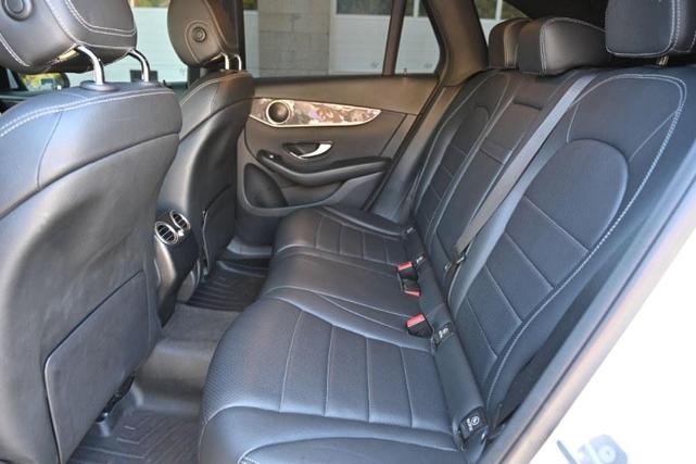 Photo of 2020 SIlver Mercedes-Benz GLC 300