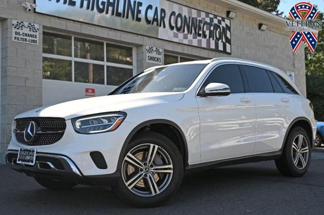 Photo of 2020 SIlver Mercedes-Benz GLC 300