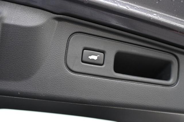 Photo of 2021 Modern Steel Metallic Honda Passport