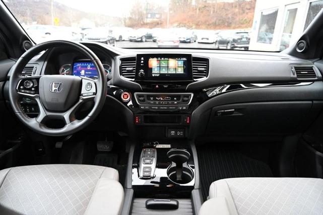 Photo of 2021 Modern Steel Metallic Honda Passport