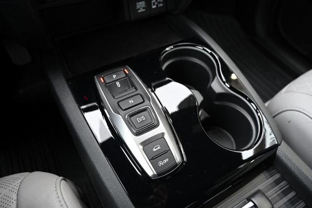 Photo of 2021 Modern Steel Metallic Honda Passport