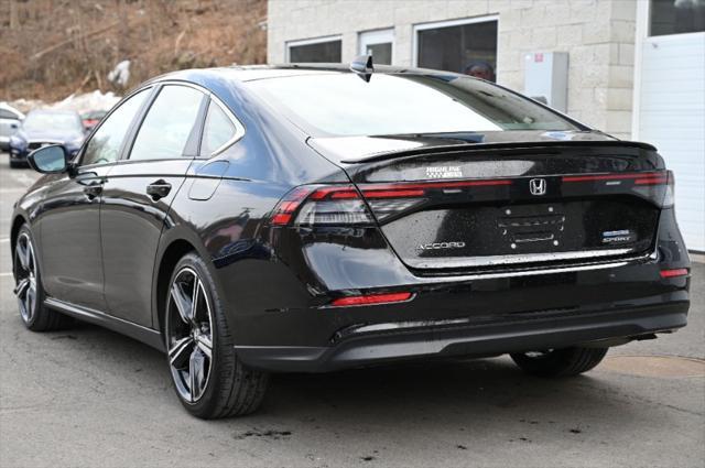 Photo of 2023 Crystal Black Pearl Honda Accord Hybrid