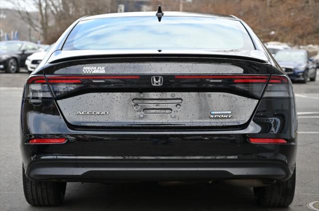 Photo of 2023 Crystal Black Pearl Honda Accord Hybrid