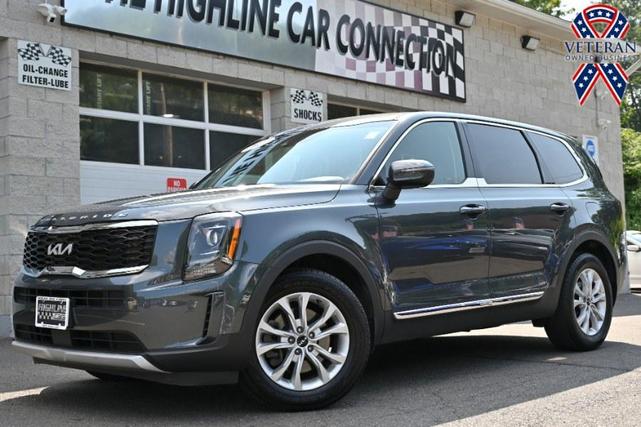 Photo of 2022 Gravity Grey Kia Telluride