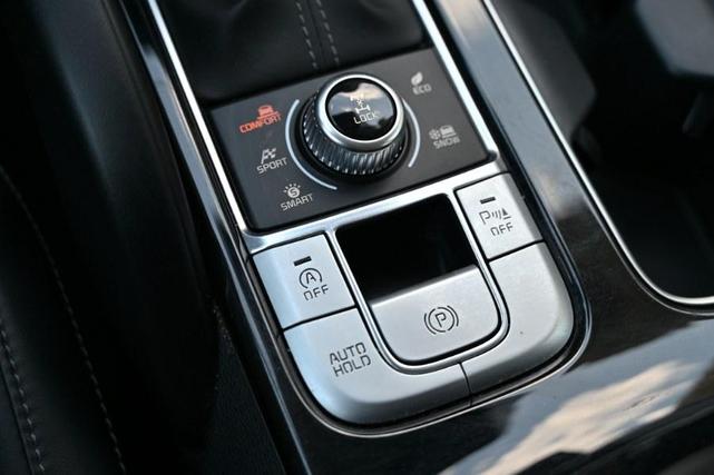 Photo of 2022 Gravity Grey Kia Telluride