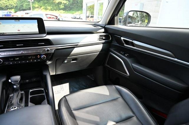 Photo of 2022 Gravity Grey Kia Telluride