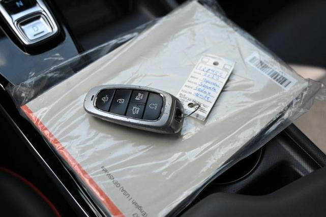 Photo of 2022 Quartz White Hyundai SONATA