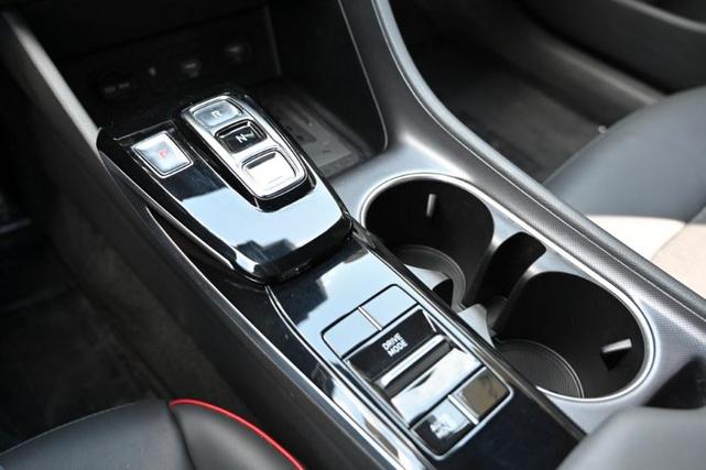 Photo of 2022 Quartz White Hyundai SONATA