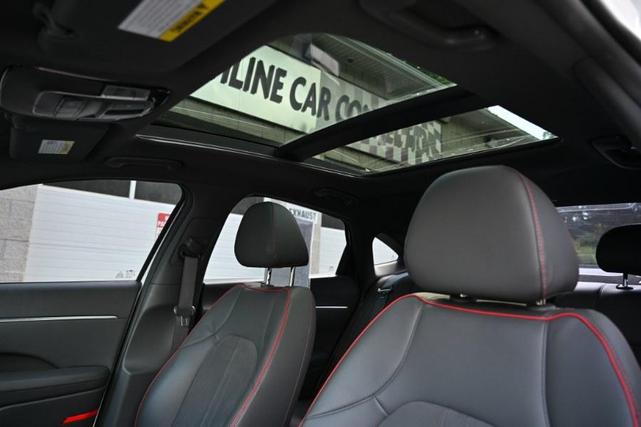 Photo of 2022 Quartz White Hyundai SONATA