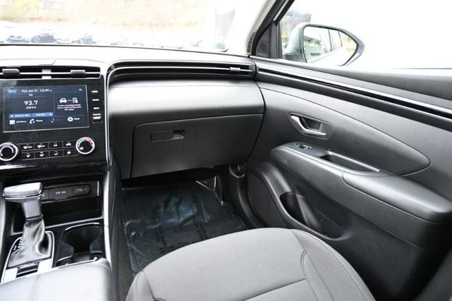 Photo of 2022 Quartz White Hyundai TUCSON
