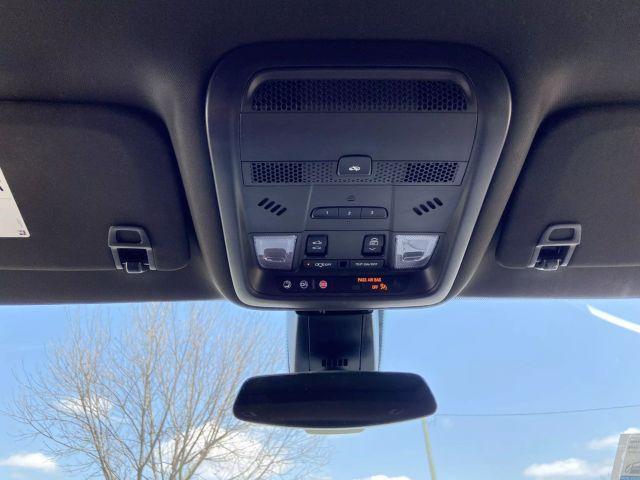 Photo of 2023 Silver Cadillac XT6
