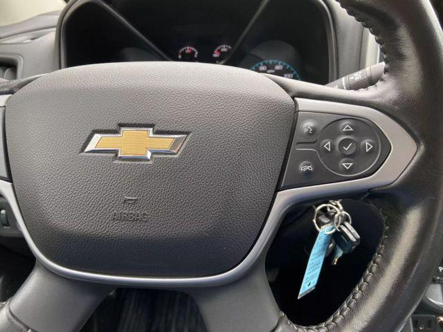 Photo of 2021 White Chevrolet Colorado