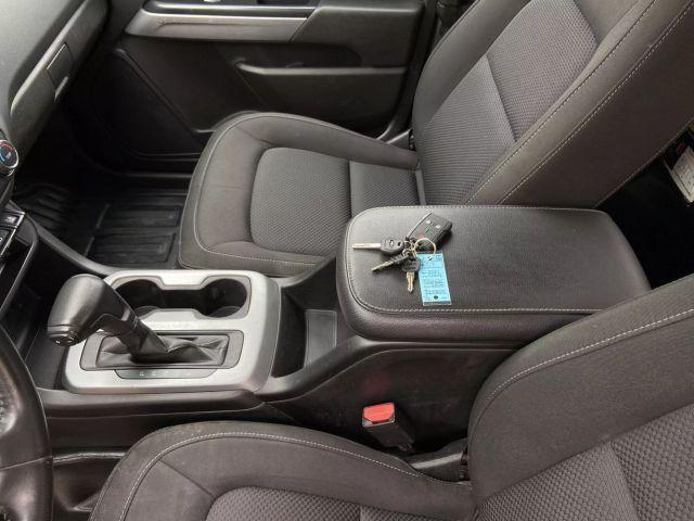 Photo of 2021 White Chevrolet Colorado