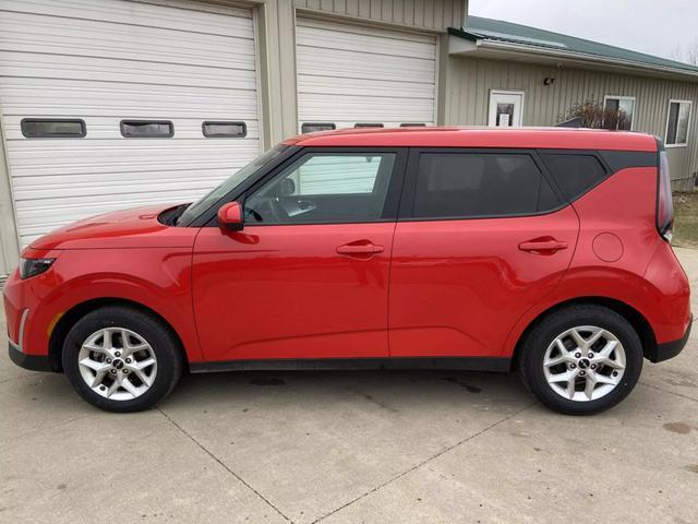 Photo of 2023 Red Kia Soul