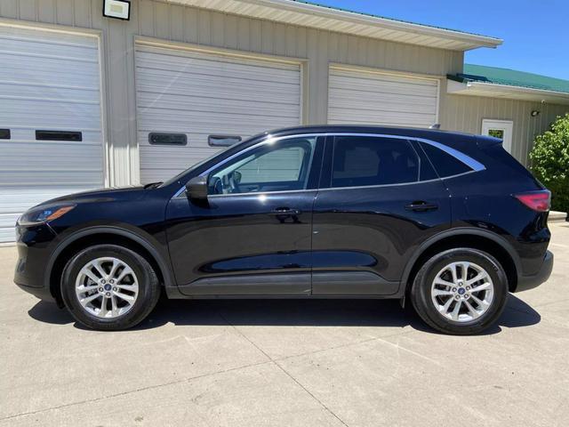 Photo of 2022 Black Ford Escape