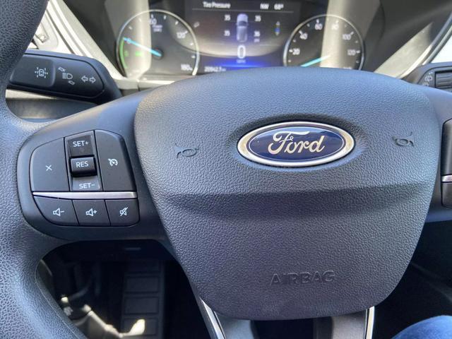 Photo of 2022 Black Ford Escape