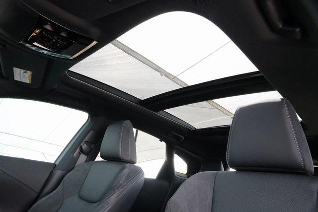 Photo of 2024 Iridium Lexus RX 350