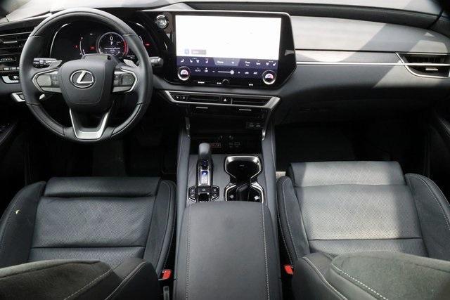 Photo of 2024 Iridium Lexus RX 350