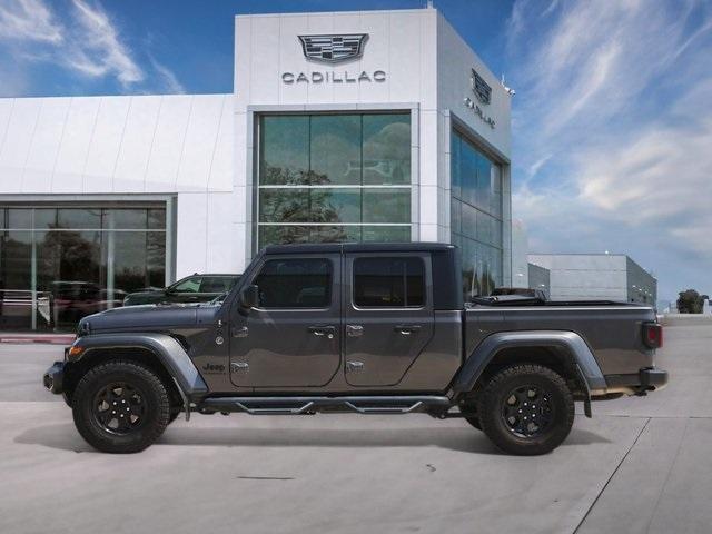 Photo of 2023 Granite Crystal Clearcoat Metallic Jeep Gladiator