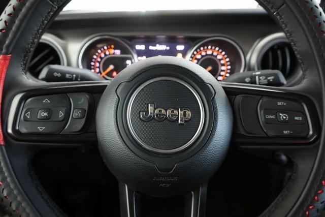 Photo of 2023 Granite Crystal Clearcoat Metallic Jeep Gladiator