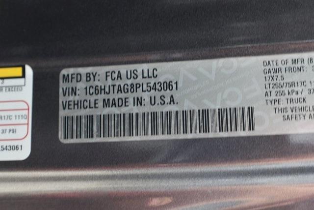 Photo of 2023 Granite Crystal Clearcoat Metallic Jeep Gladiator