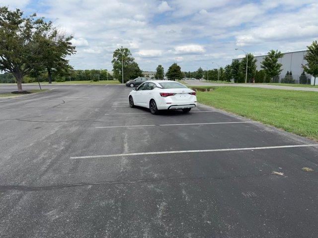 Photo of 2024 Aspen White Nissan Sentra