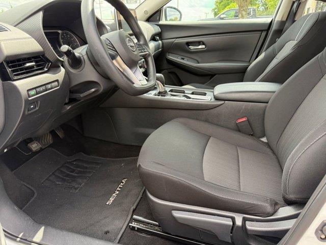 Photo of 2024 Aspen White Nissan Sentra