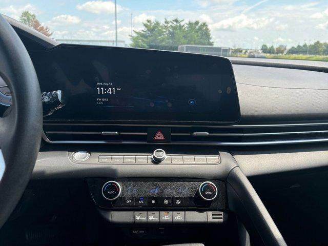Photo of 2024 Intense Blue Hyundai ELANTRA