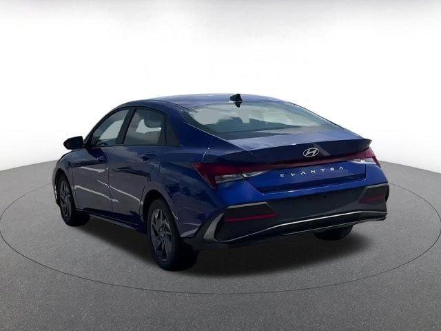 Photo of 2024 Intense Blue Hyundai ELANTRA