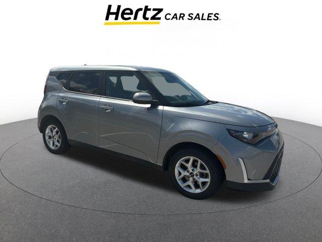 Photo of 2023 Steel Gray Kia Soul